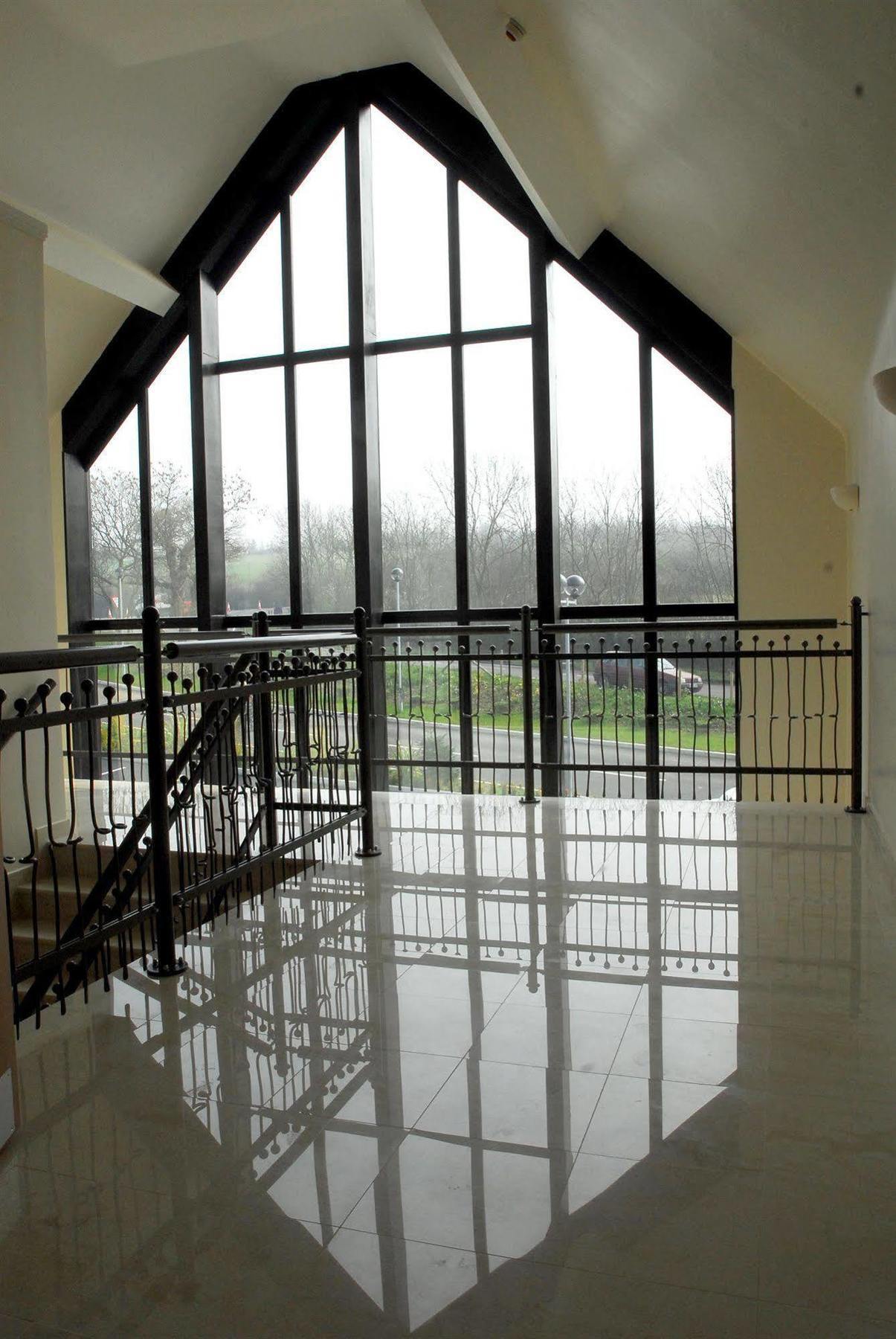 The Sharnbrook Hotel מראה חיצוני תמונה